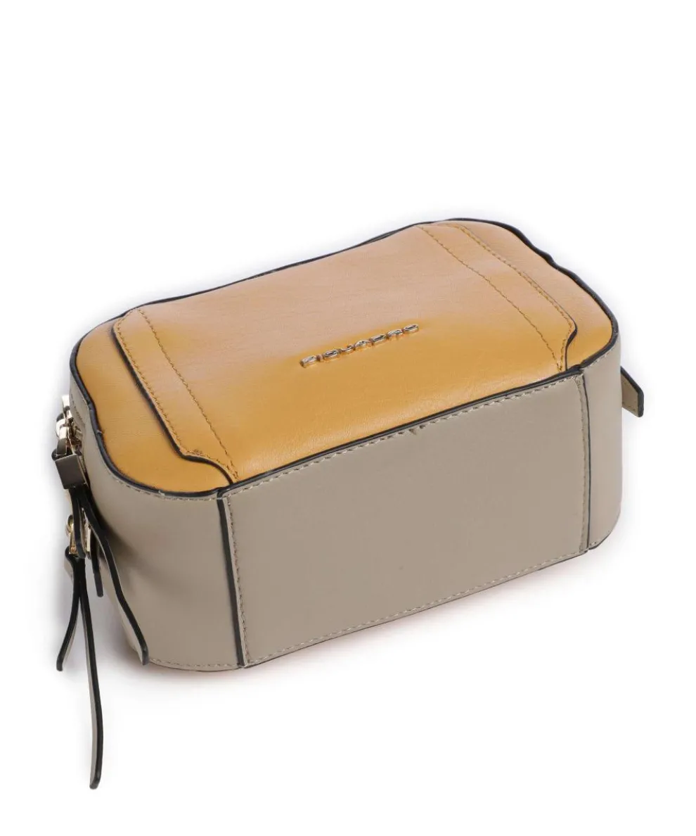 W92 Crossbody bag fine grain cow leather ochre