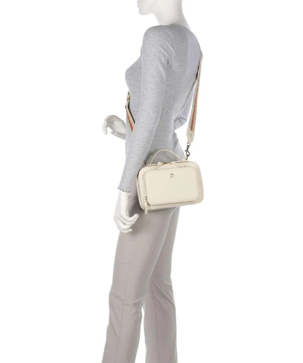 Zita S Crossbody bag grained cow leather cream