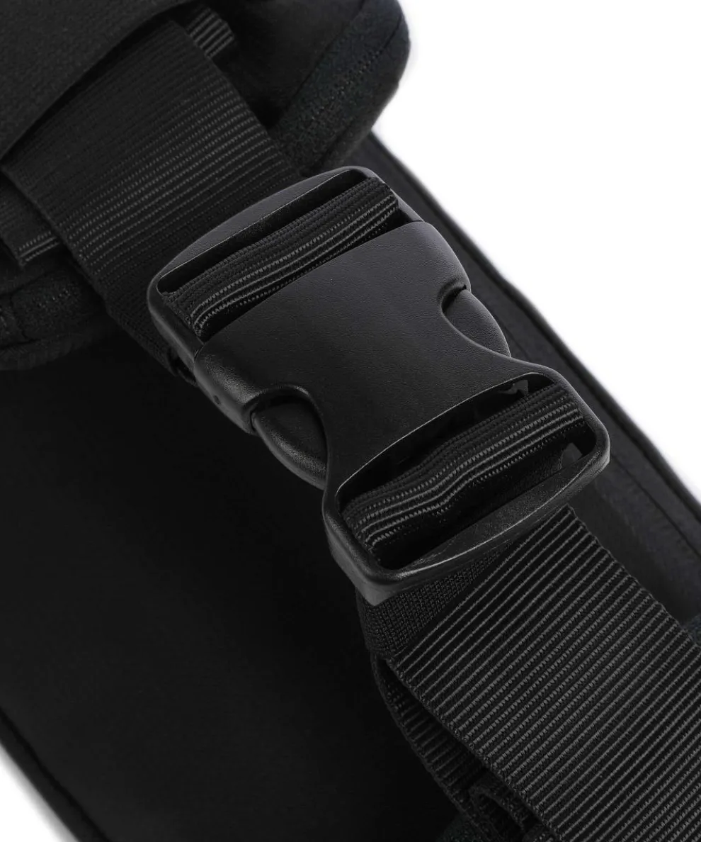 Corner H2O Fanny pack recycled polyester black