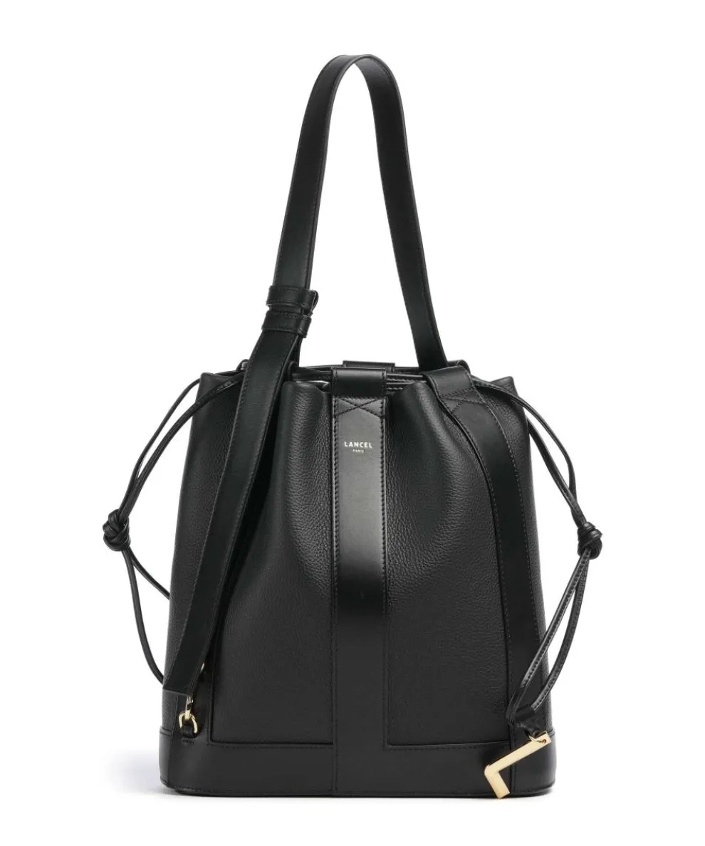 Elles M Bucket bag grained cow leather black