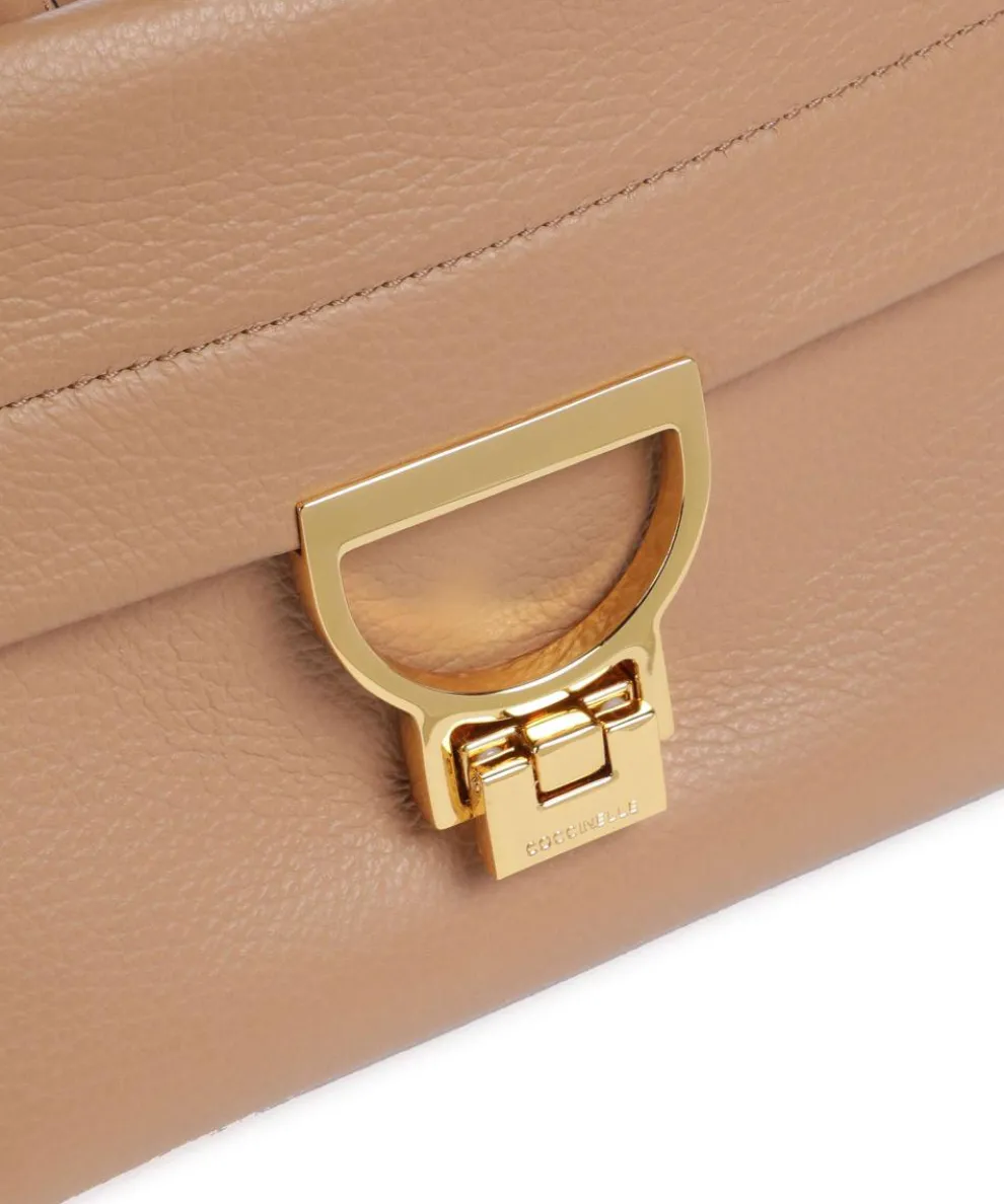 Arlettis Handbag grained cow leather light brown