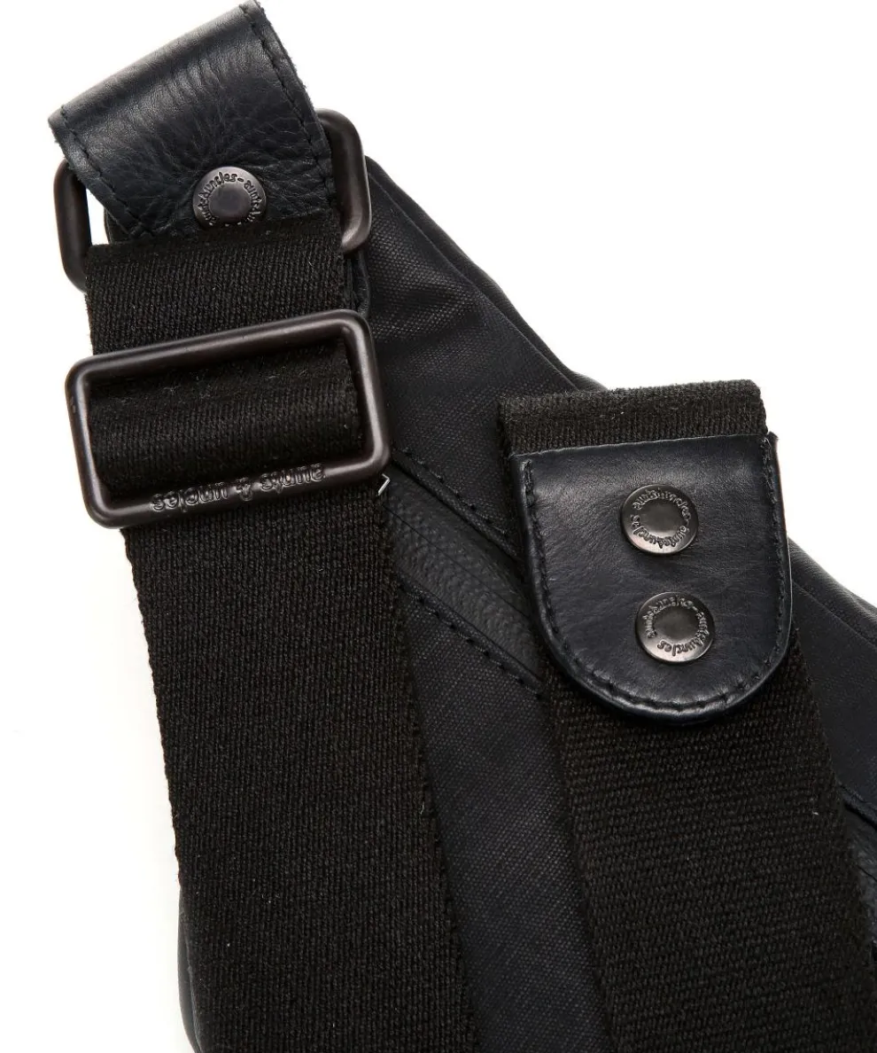 Japan Ichikawa Fanny pack canvas black