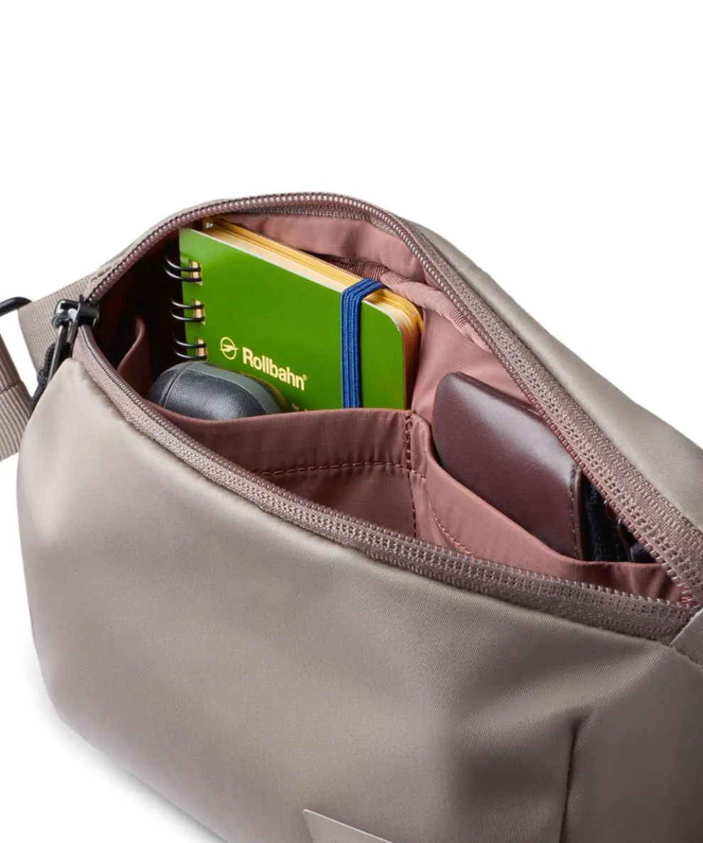 Laneway 2L Fanny pack recycled nylon taupe