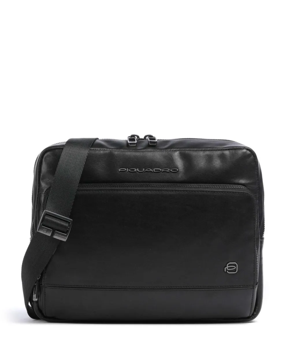 W136 Crossbody bag fine grain cow leather black