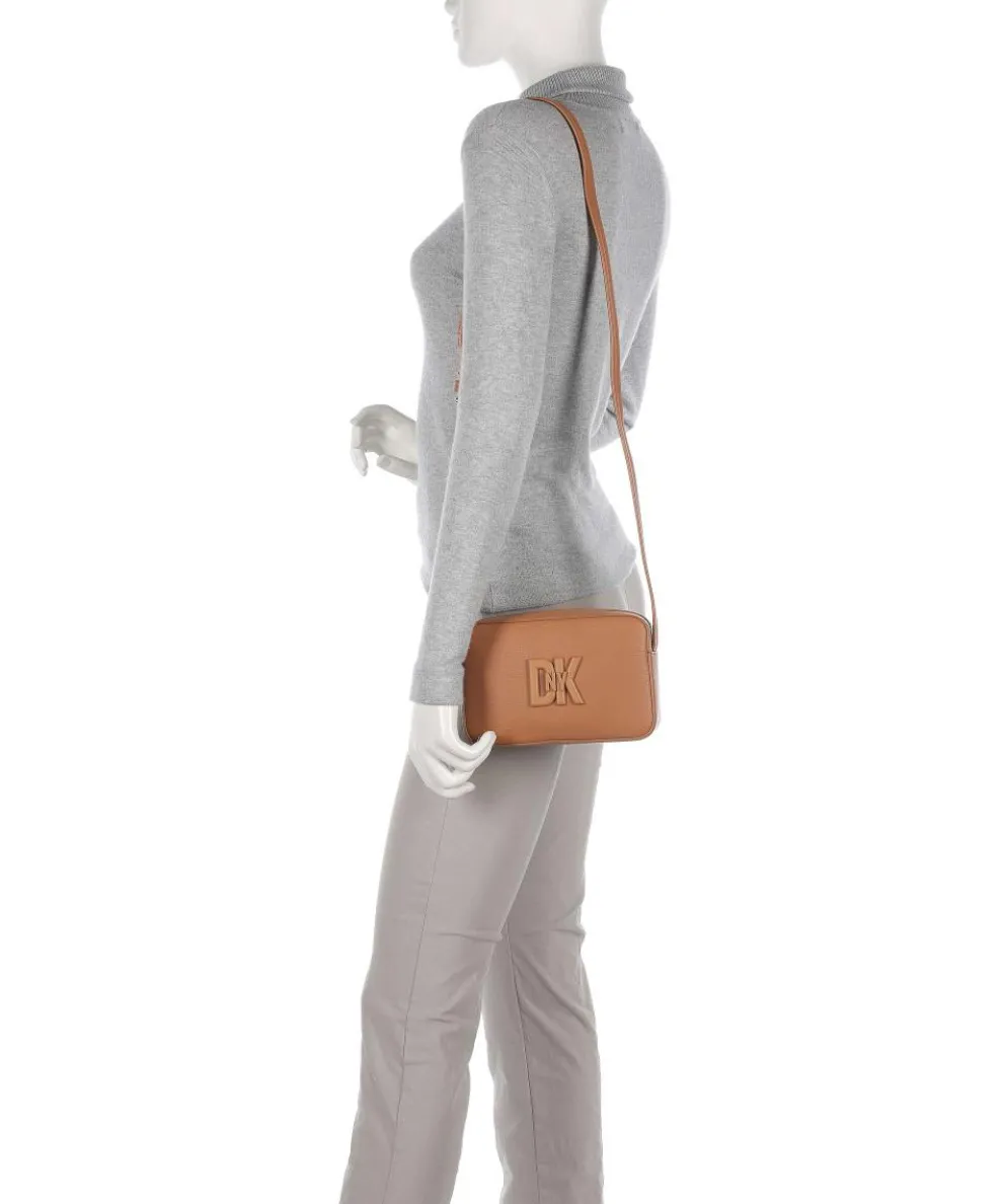 Milano Seventh Avenue Crossbody bag grained cow leather light brown