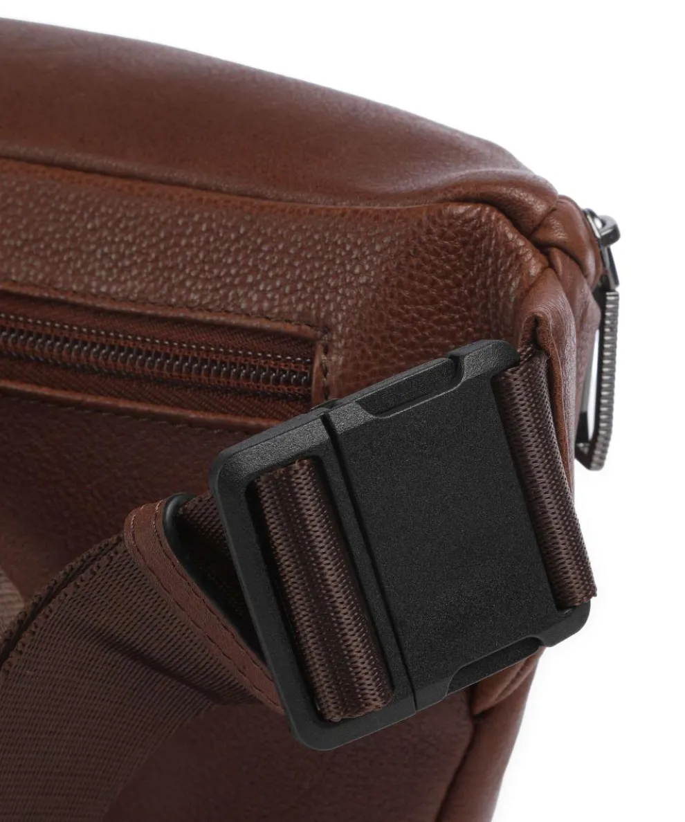 S134 Fanny pack grained cow leather brown