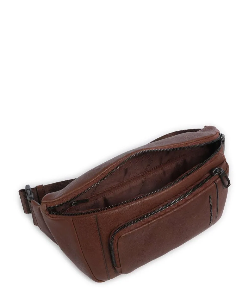 S134 Fanny pack grained cow leather brown