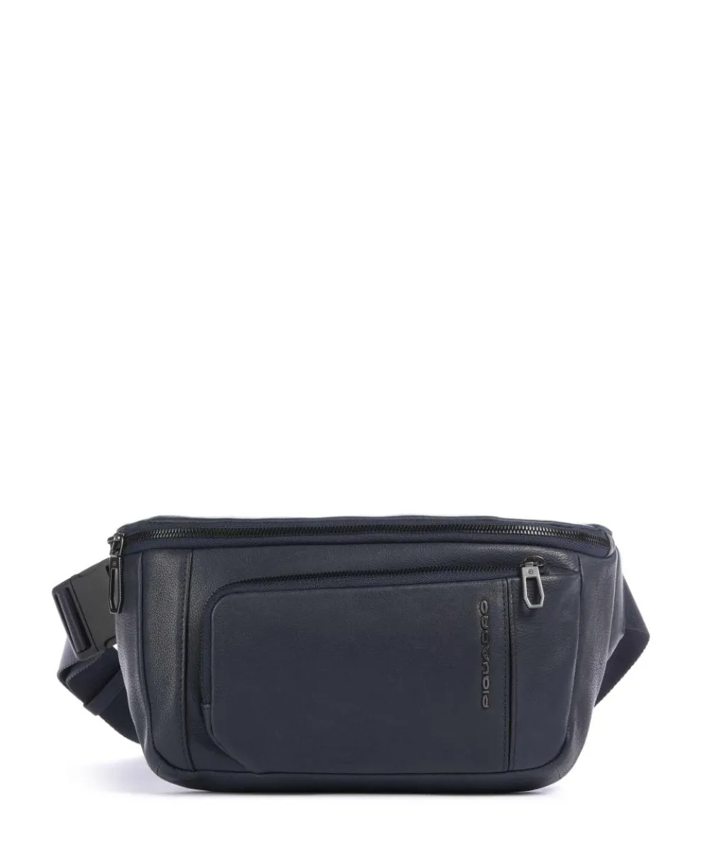 S134 Fanny pack grained cow leather navy