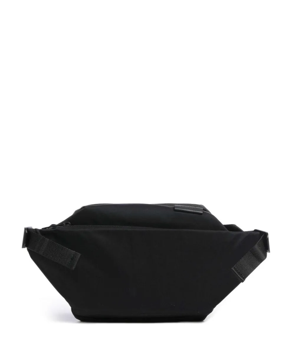 Smooth Isarau Small Fanny pack nylon black