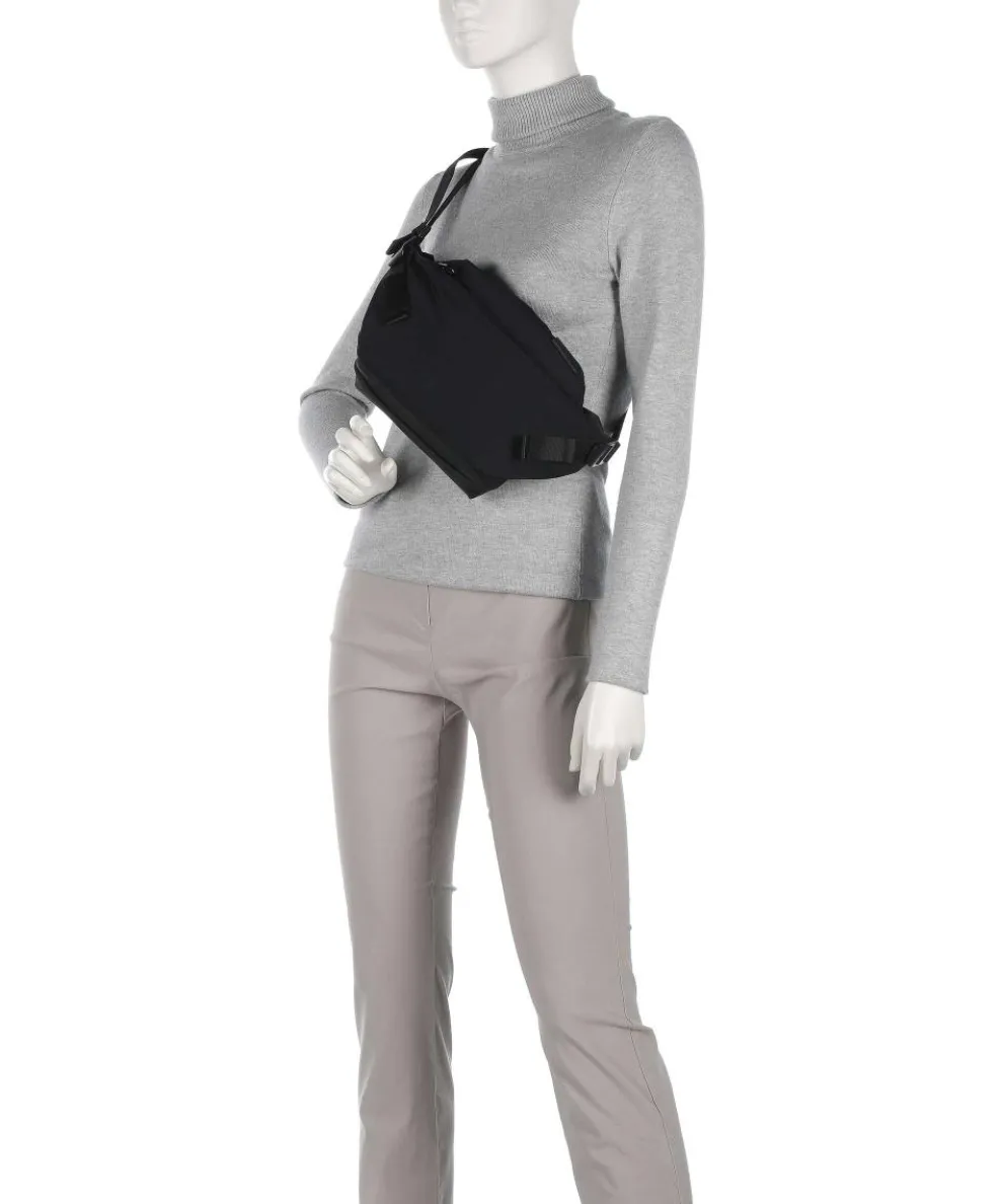 Smooth Isarau Small Fanny pack nylon black