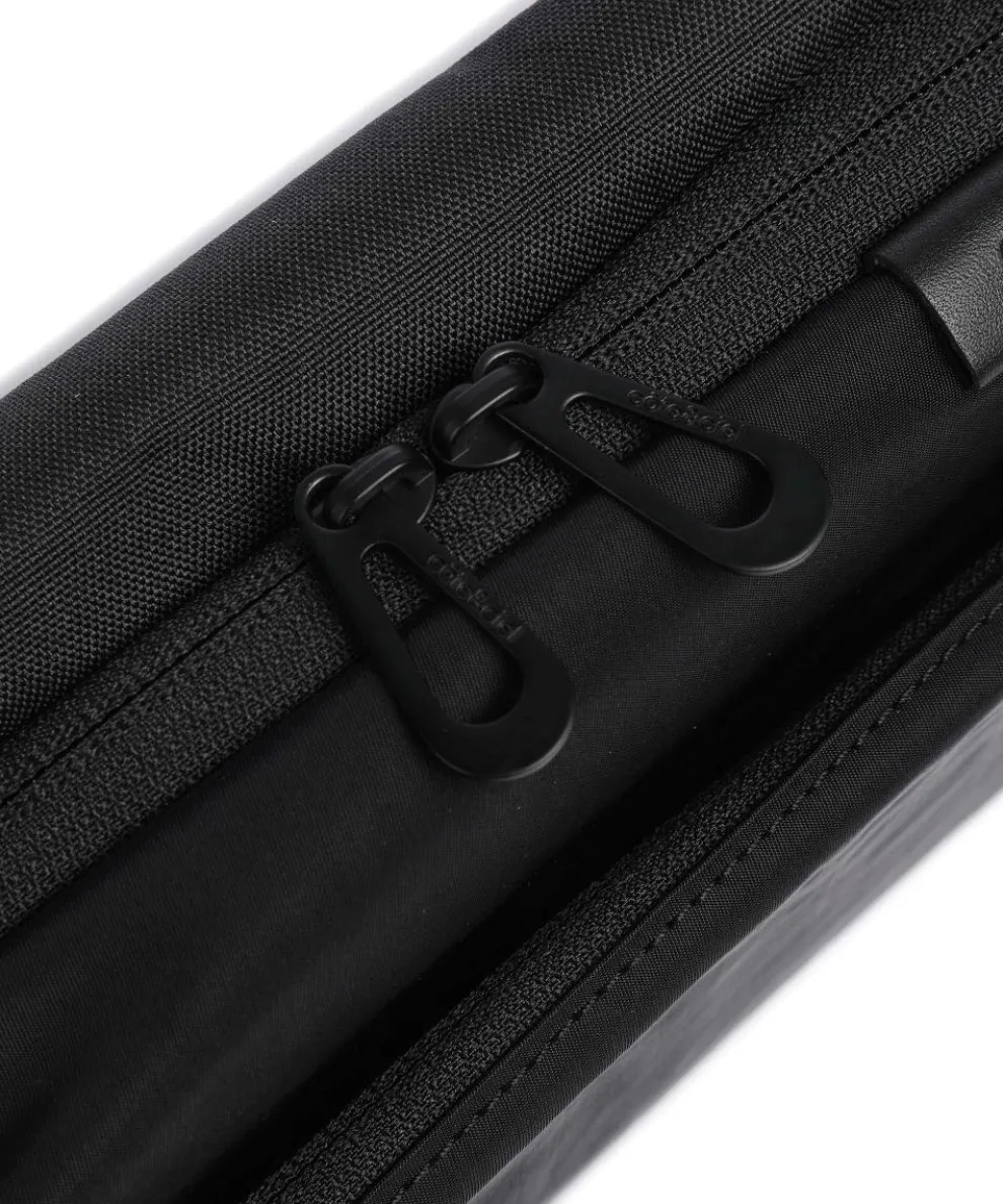 Smooth Isarau Small Fanny pack nylon black