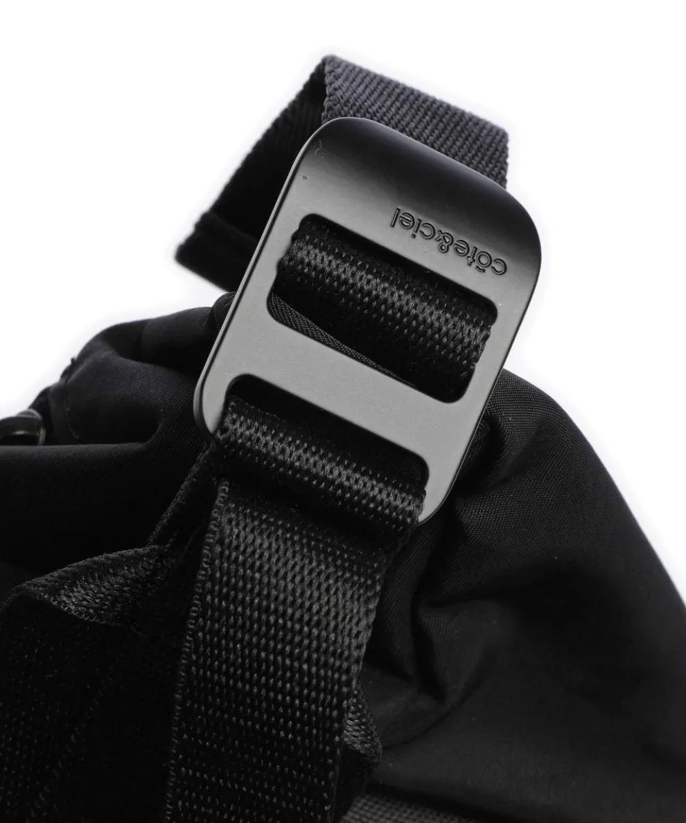 Smooth Isarau Small Fanny pack nylon black