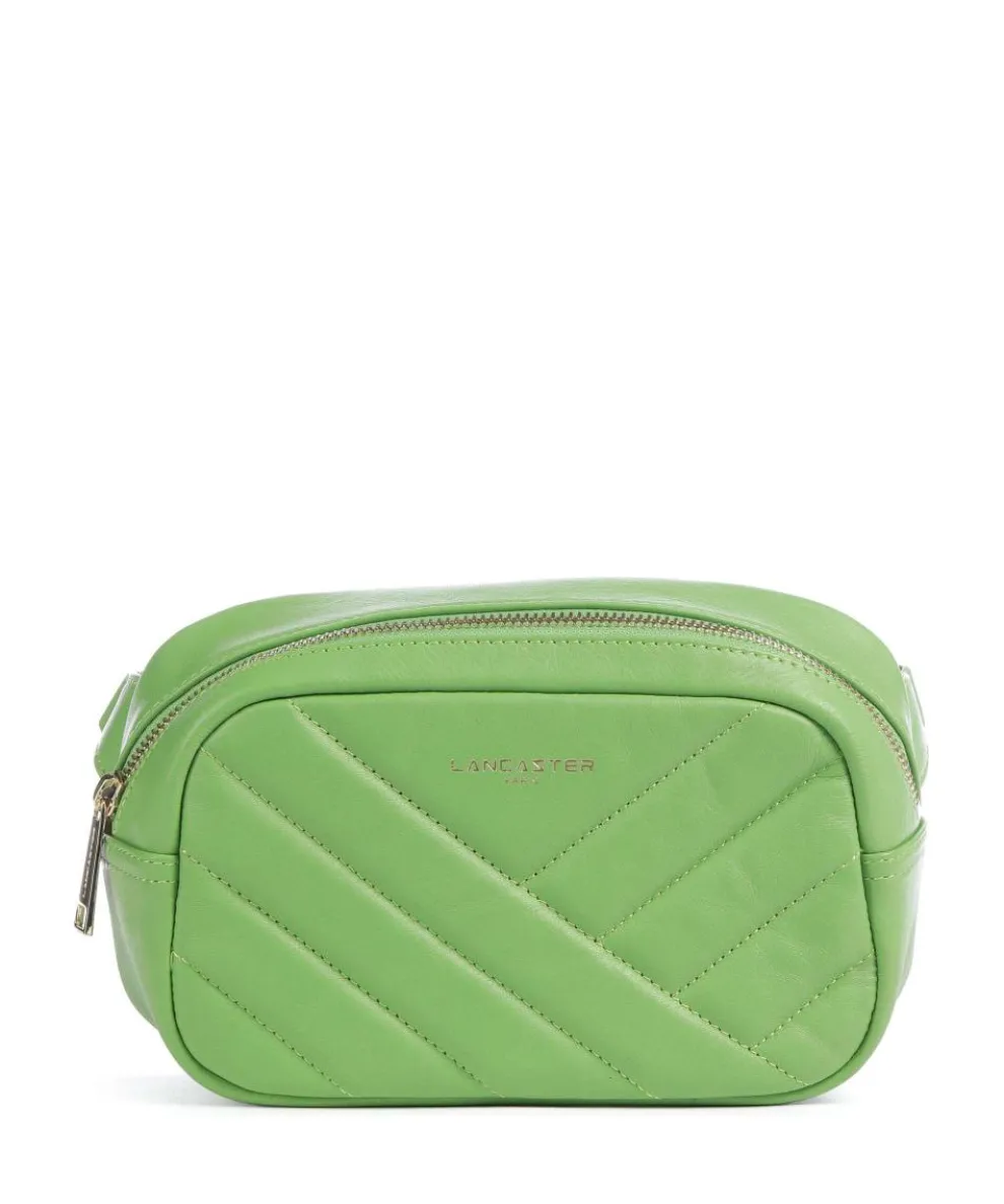 Soft Matelassé Fanny pack soft cow leather green