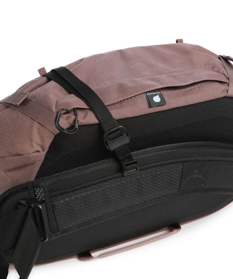 Metron 18 Messenger bag 16″ recycled polyester caramel