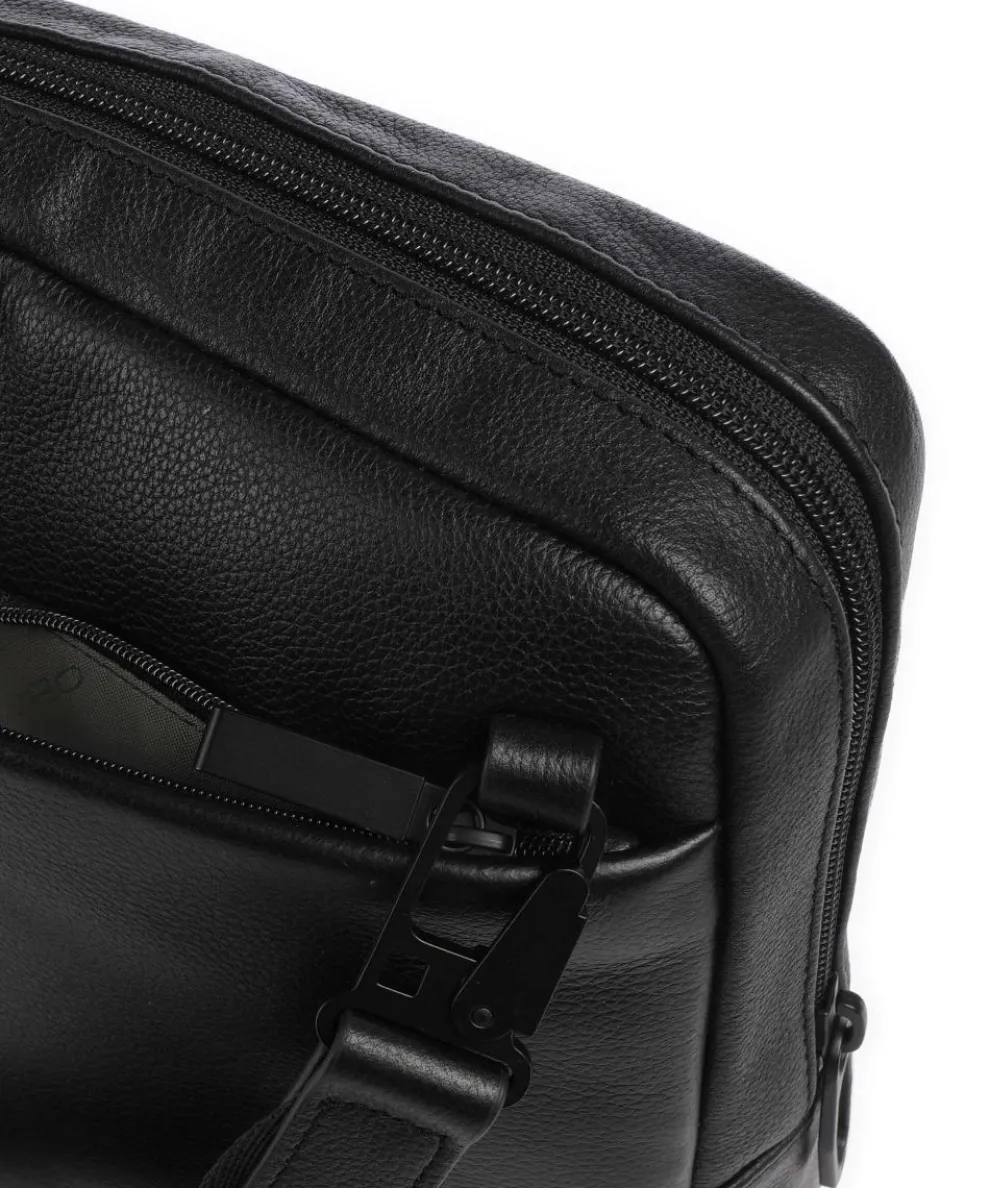 W137 Crossbody bag grained cow leather black